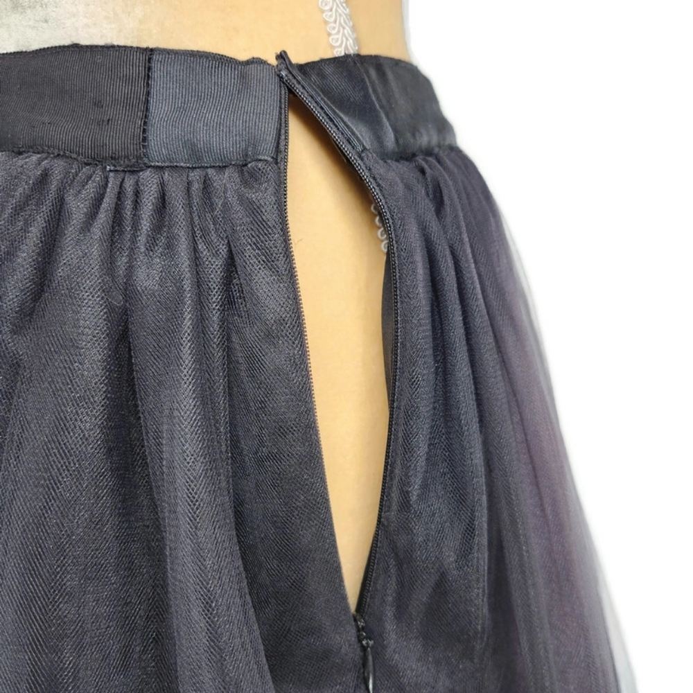 Elizabeth and James Everleigh Black Layered Tulle A-Line Tutu Style Midi Skirt - Picture 7 of 13